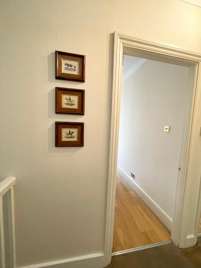 Grosvenor Gardens Apartments Лондон Екстериор снимка